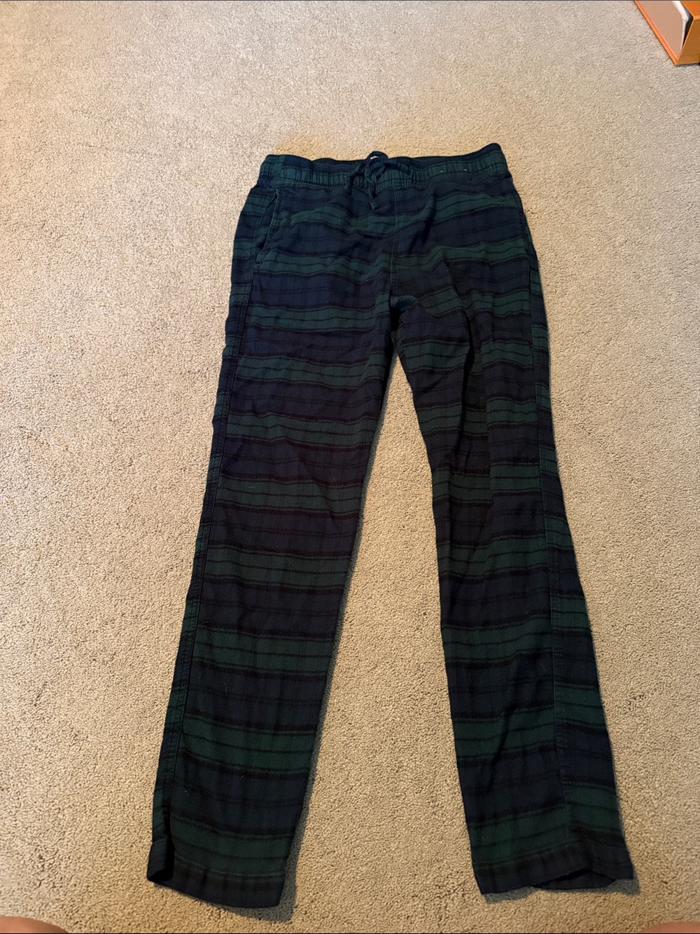 Hollister Black and Green Plaid Jogger Pants